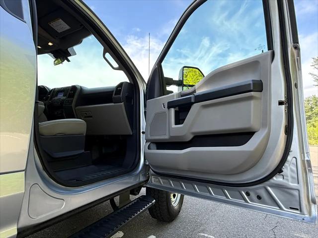 Photo of 2022 Silver Ford F-350