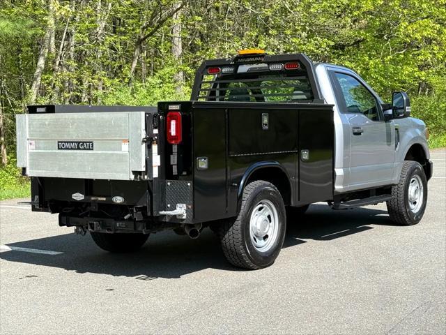 Photo of 2022 Silver Ford F-350