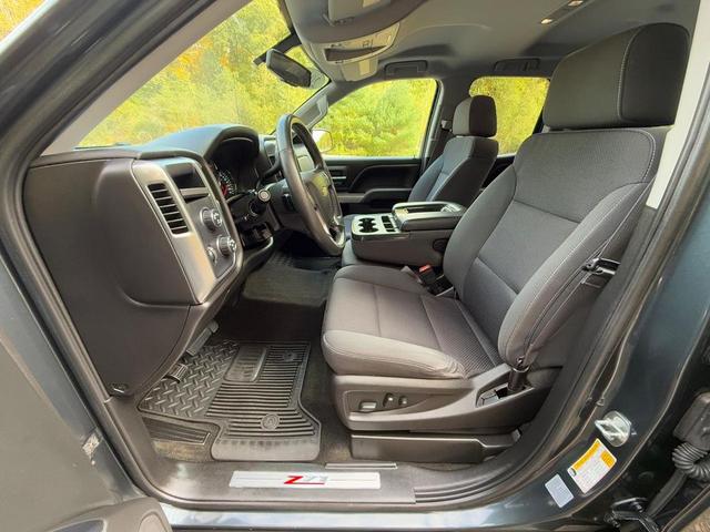 Photo of 2017 Gray Chevrolet Silverado 1500