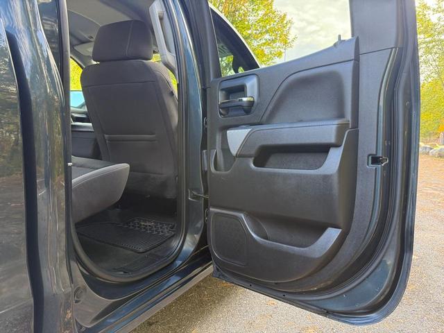 Photo of 2017 Gray Chevrolet Silverado 1500