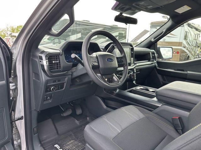 Photo of 2025 Iconic Silver Metallic Ford F-150