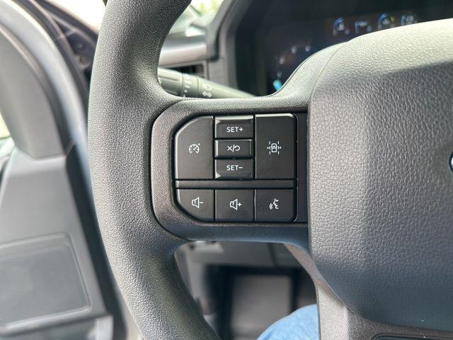 Photo of 2025 Iconic Silver Metallic Ford F-150