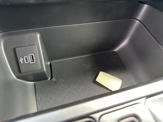 Photo of 2025 Iconic Silver Metallic Ford F-150