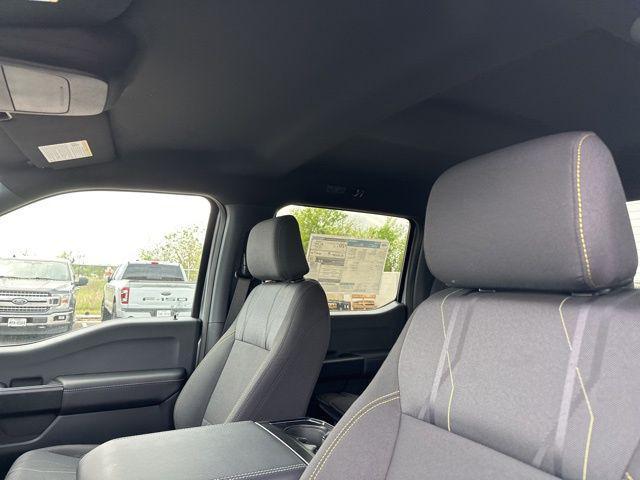 Photo of 2025 Iconic Silver Metallic Ford F-150