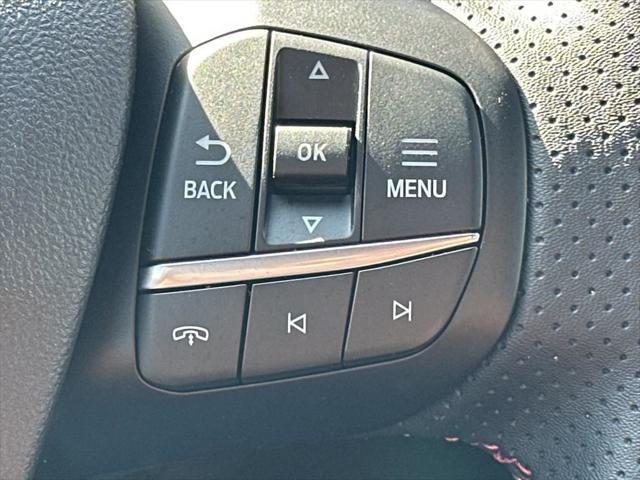 Photo of 2025 Agate Black Metallic Ford Escape