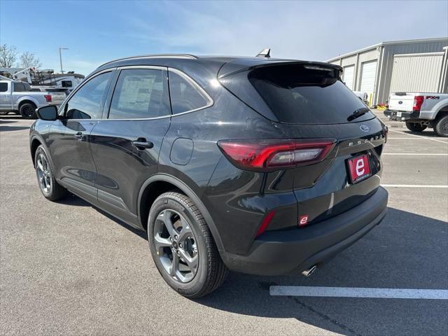 Photo of 2025 Agate Black Metallic Ford Escape