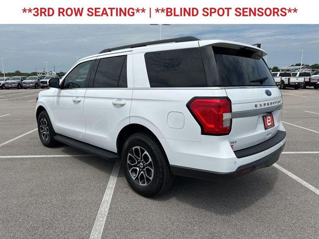 Photo of 2022 Oxford White Ford Expedition