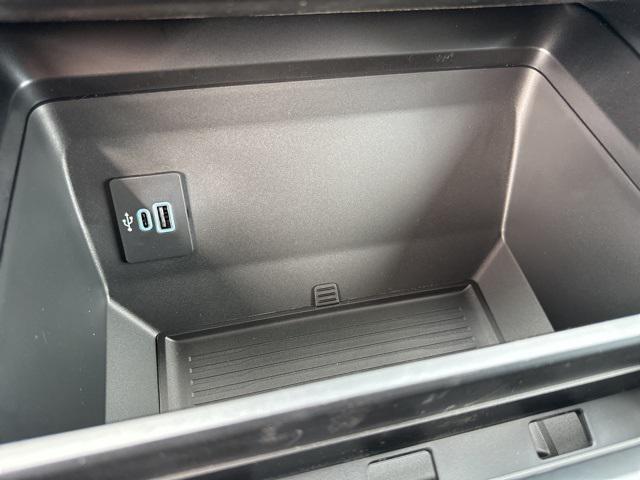 Photo of 2025 Avalanche Ford F-350