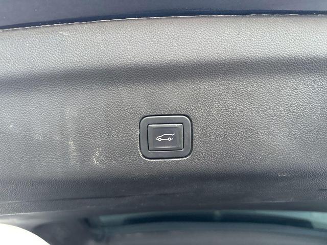 Photo of 2022 Dark Ash Metallic Chevrolet Tahoe
