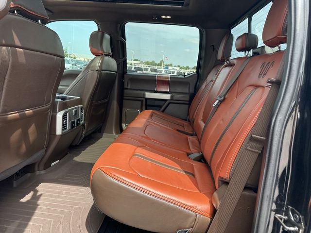 Photo of 2019 Agate Black Metallic Ford F-350