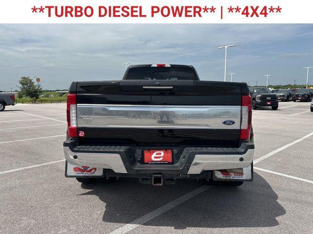 Photo of 2019 Agate Black Metallic Ford F-350