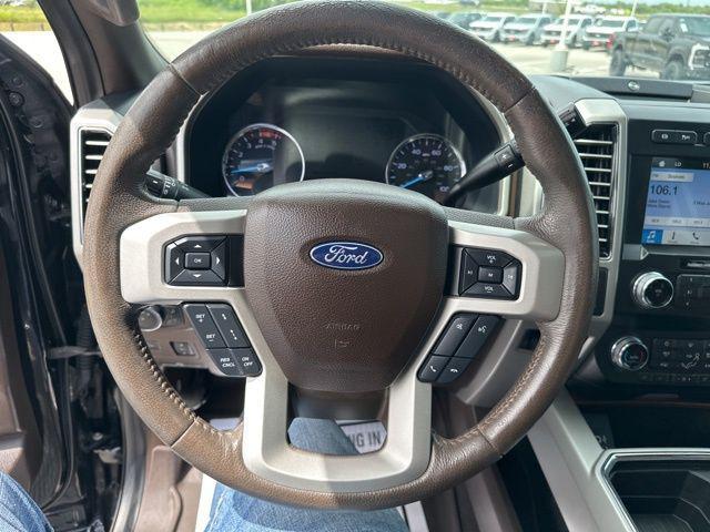 Photo of 2019 Agate Black Metallic Ford F-350
