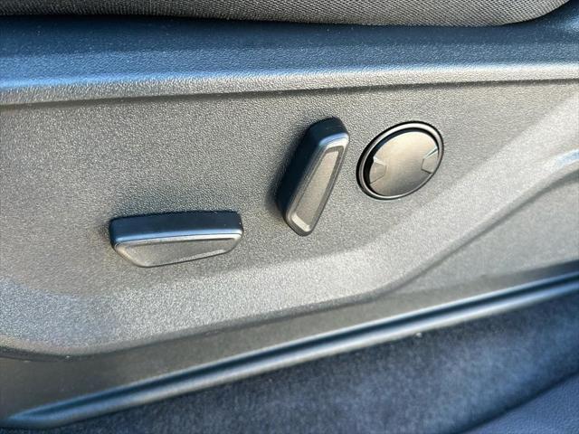 Photo of 2025 Carbonized Gray Metallic Ford F-150