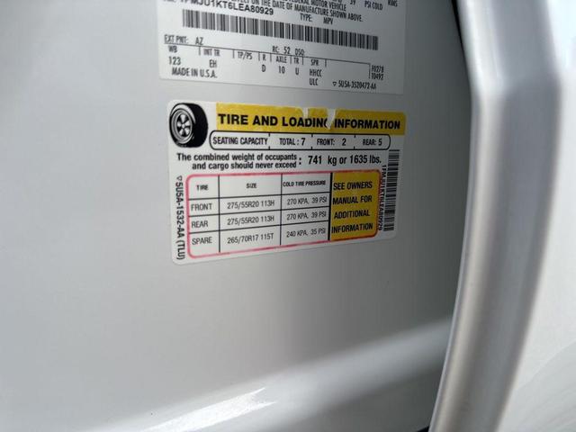 Photo of 2020 Star White Metallic Tri-Coat Ford Expedition