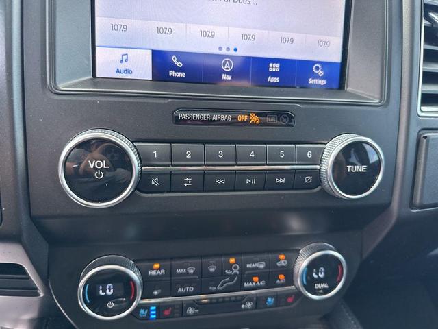 Photo of 2020 Star White Metallic Tri-Coat Ford Expedition