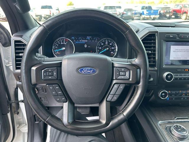 Photo of 2020 Star White Metallic Tri-Coat Ford Expedition