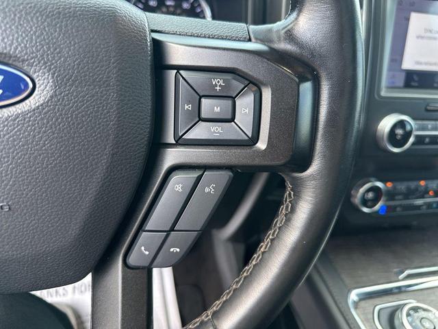 Photo of 2020 Star White Metallic Tri-Coat Ford Expedition