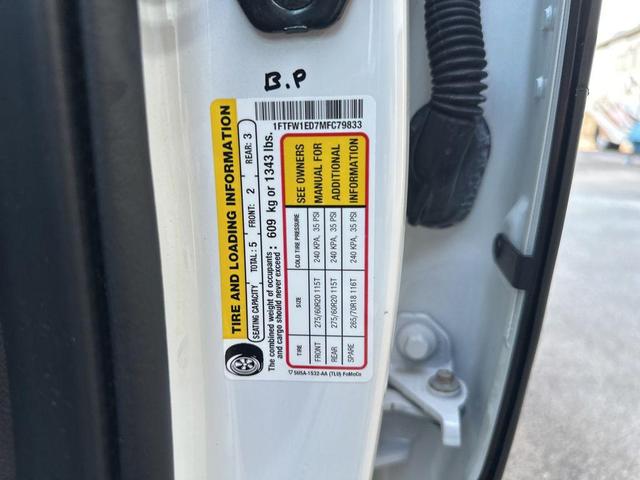 Photo of 2021 White Metallic Ford F-150