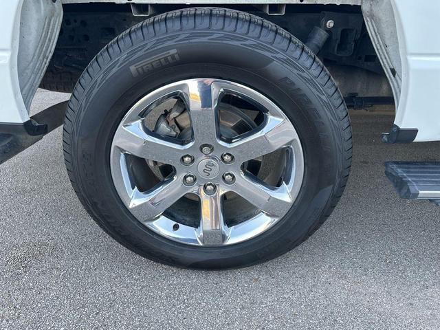 Photo of 2021 White Metallic Ford F-150