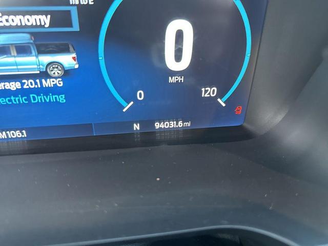 Photo of 2021 White Metallic Ford F-150