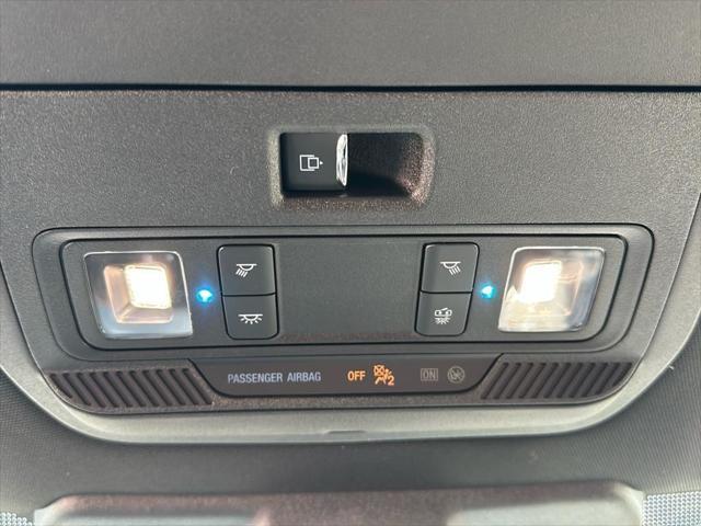 Photo of 2025 Space White Metallic Ford F-150