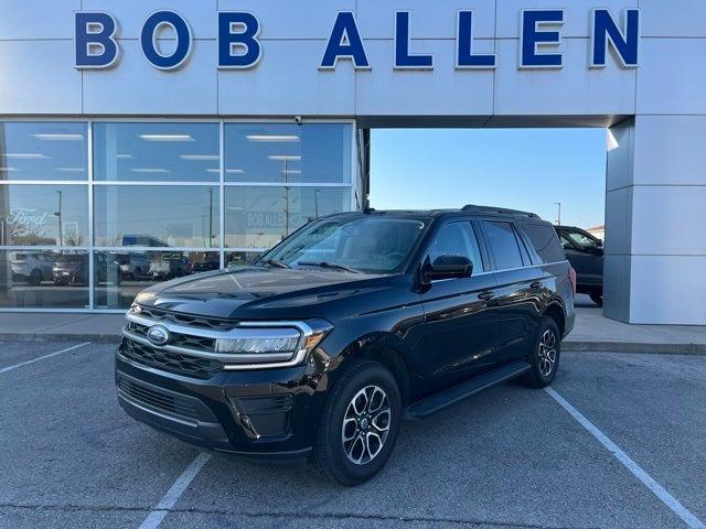 Photo of 2024 Black Metallic Ford Expedition