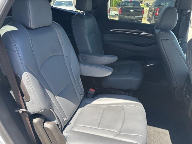 Photo of 2024 White Buick Enclave