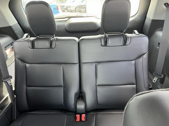 Photo of 2024 Silver Metallic Ford Explorer