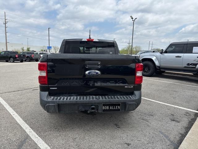 Photo of 2022 Shadow Black Ford Maverick