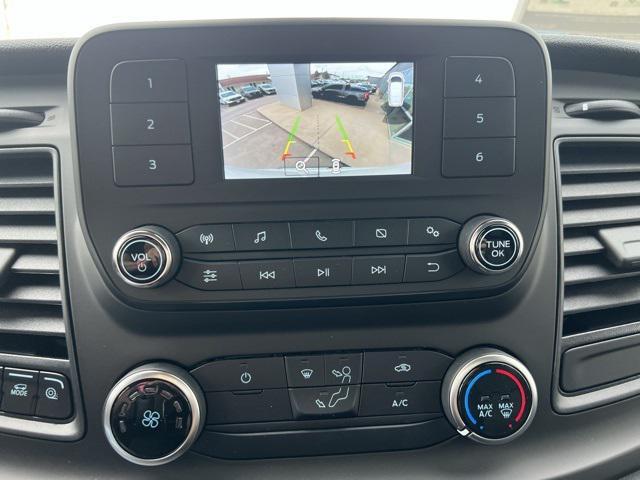 Photo of 2025 Oxford White Ford Transit-250