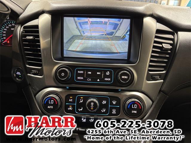 Photo of 2015 Silver Chevrolet Suburban