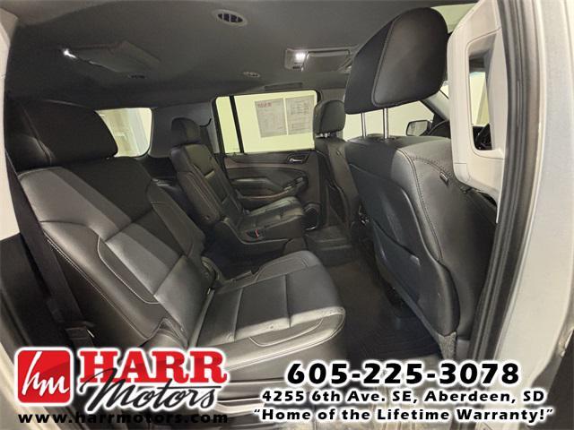 Photo of 2015 Silver Chevrolet Suburban