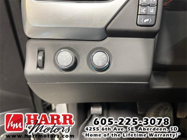 Photo of 2015 Silver Chevrolet Suburban