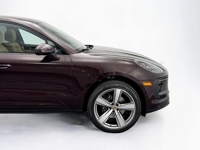 Photo of 2025 Copper Porsche Macan