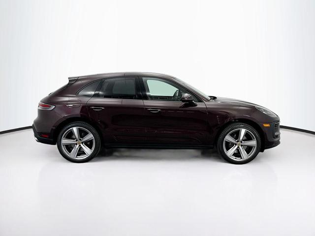 Photo of 2025 Copper Porsche Macan