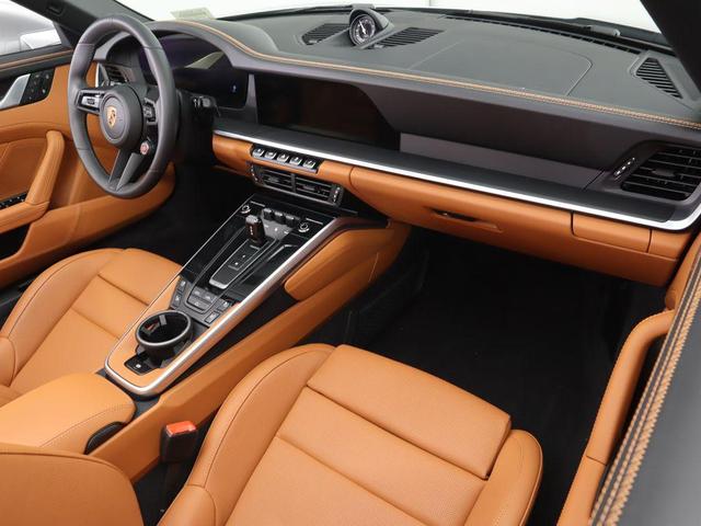 Photo of 2025 GT Silver Metallic Porsche 911