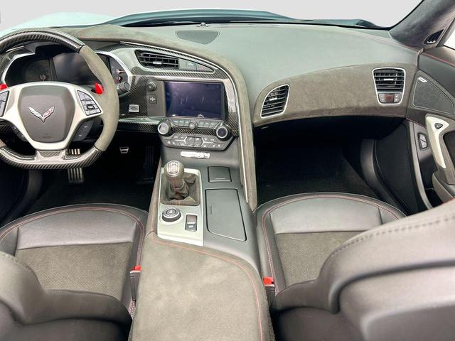 Photo of 2019 Ceramic Matrix Gray Metallic Chevrolet Corvette