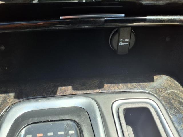 Photo of 2015 Velvet Red Pearlcoat Chrysler 300