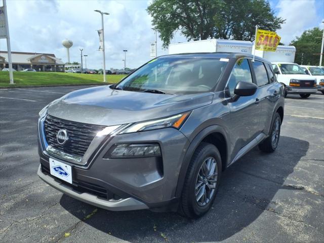 Photo of 2023 Gun Metallic Nissan Rogue