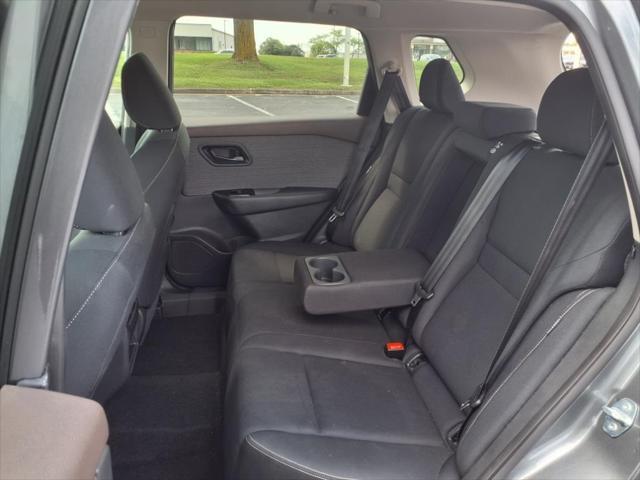 Photo of 2023 Gun Metallic Nissan Rogue