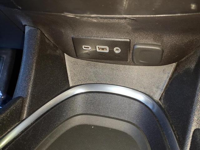 Photo of 2024 Summit White Chevrolet Malibu