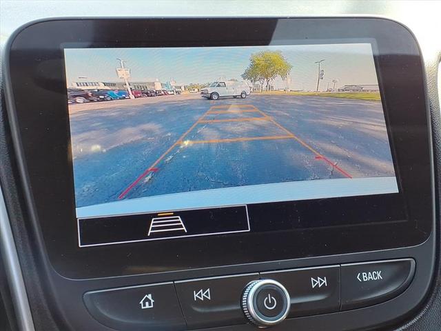 Photo of 2024 Summit White Chevrolet Malibu