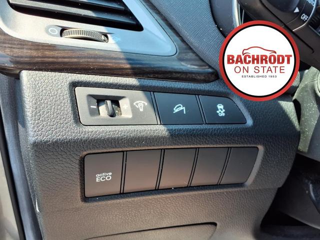 Photo of 2013 Mineral Gray Hyundai SANTA FE