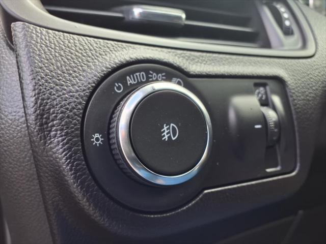 Photo of 2020 Ebony Twilight Metallic Buick Envision