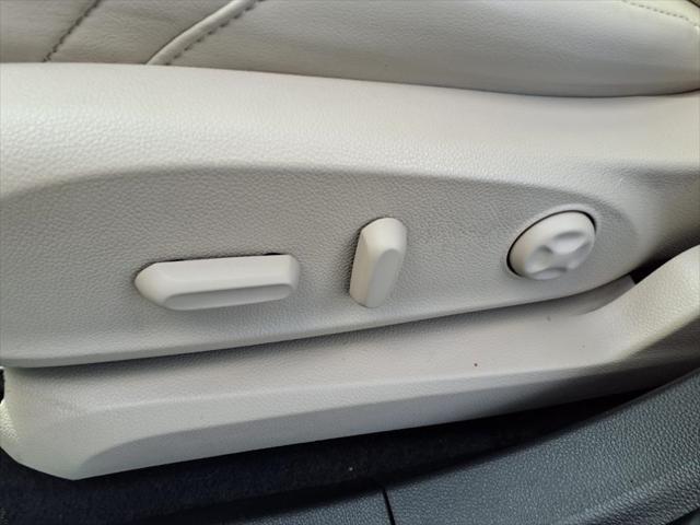 Photo of 2020 Ebony Twilight Metallic Buick Envision