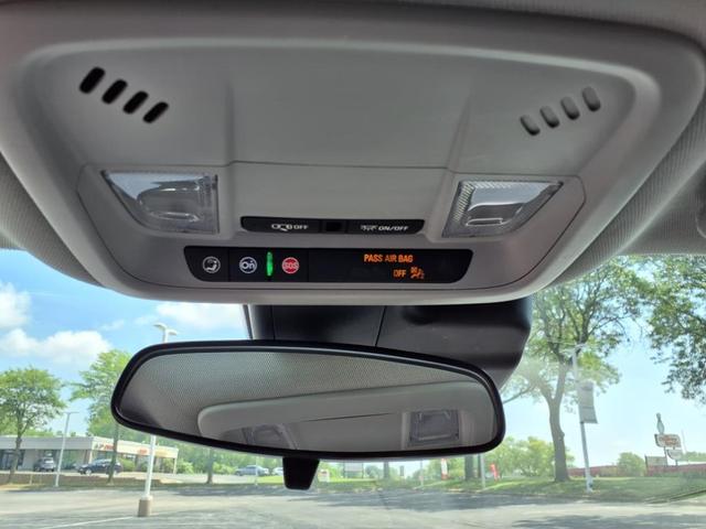 Photo of 2023 Summit White Chevrolet Malibu