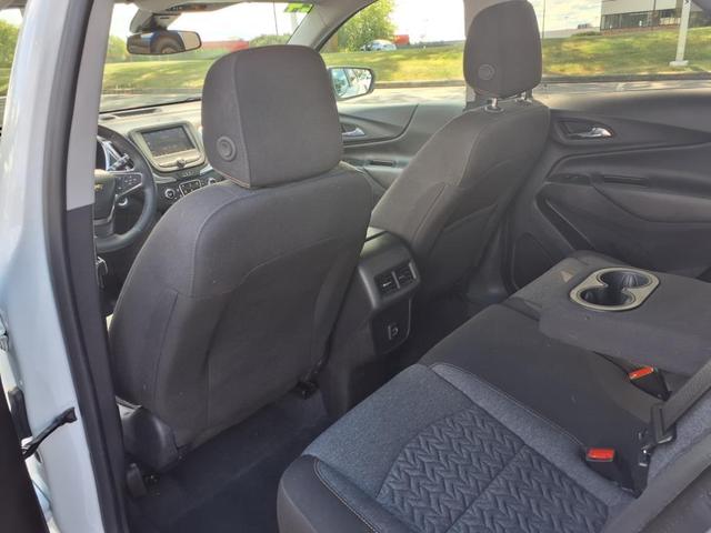 Photo of 2024 Iridescent Pearl Tricoat Chevrolet Equinox