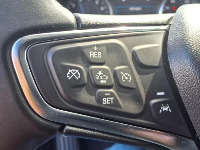 Photo of 2024 Iridescent Pearl Tricoat Chevrolet Equinox