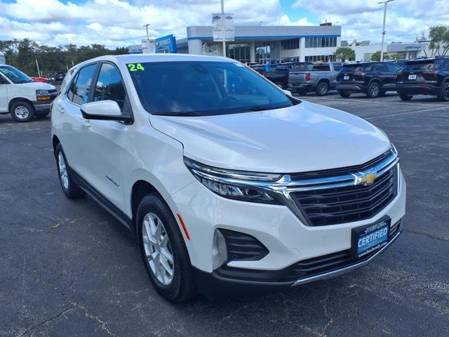 Photo of 2024 Iridescent Pearl Tricoat Chevrolet Equinox
