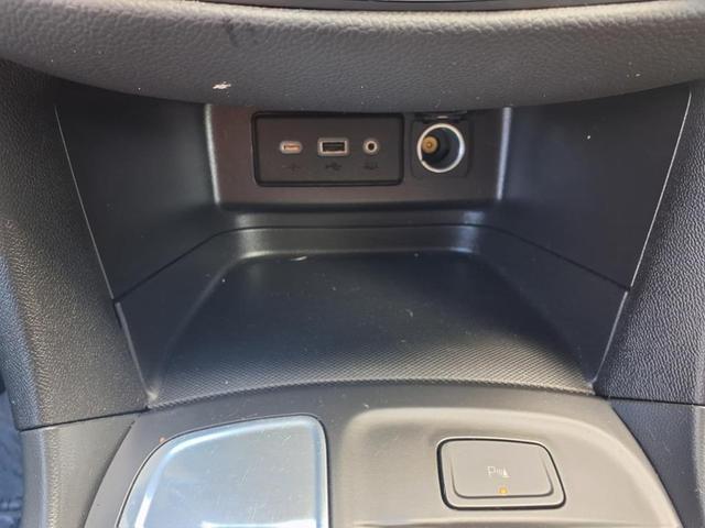 Photo of 2024 Iridescent Pearl Tricoat Chevrolet Equinox